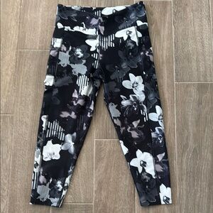 Bally Black and White Floral Leggings